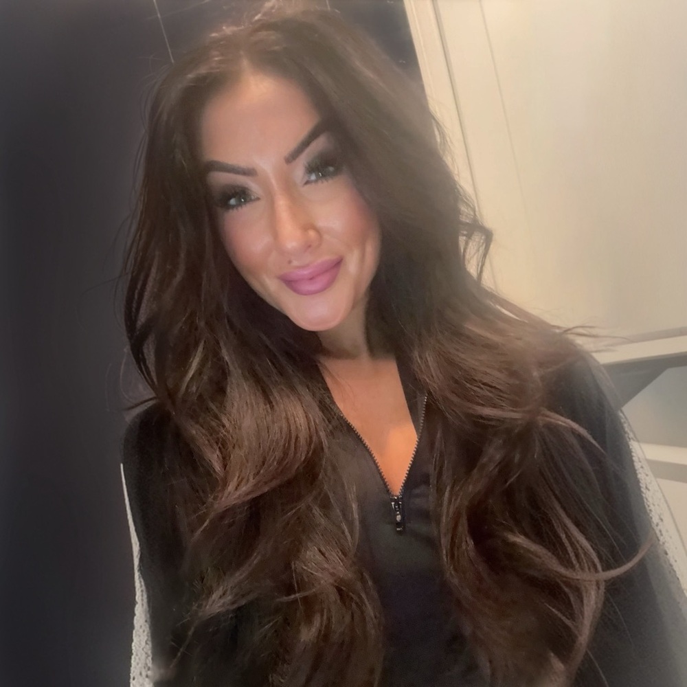 Meet your Posher, Mackenzie